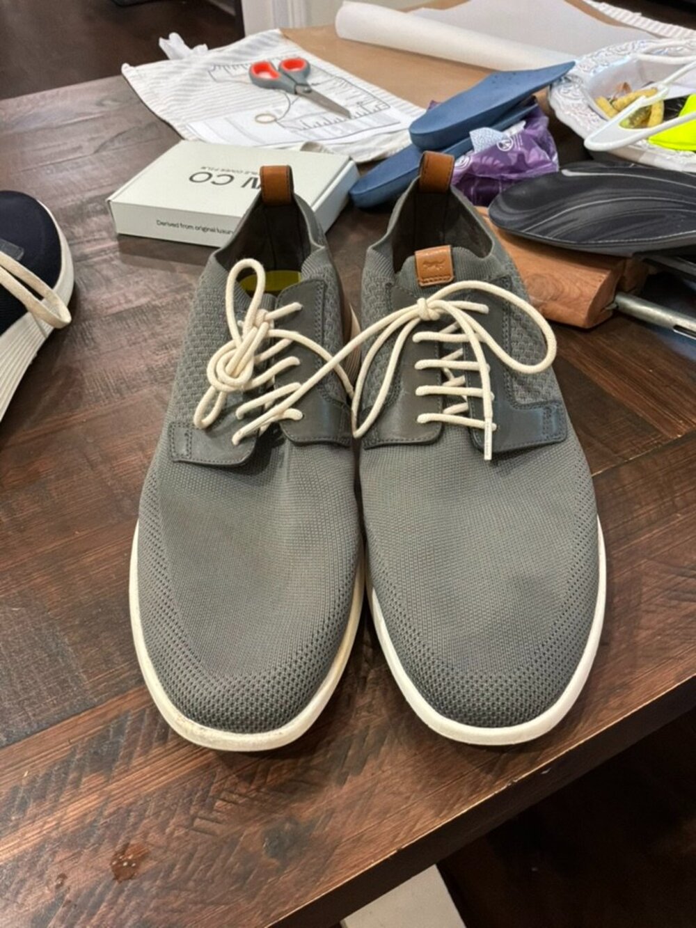 Wolf & Shepherd Swiftknit Gray Oxford 14